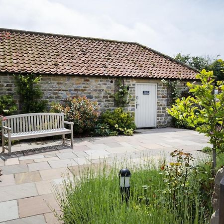 Thirley Cotes Farm Cottages Scarborough Exterior photo