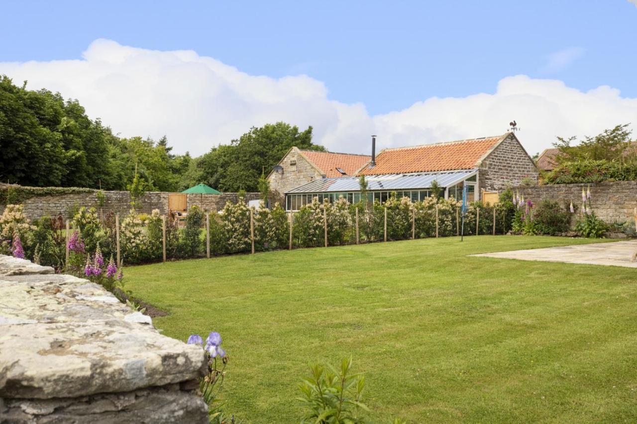 Thirley Cotes Farm Cottages Scarborough Exterior photo